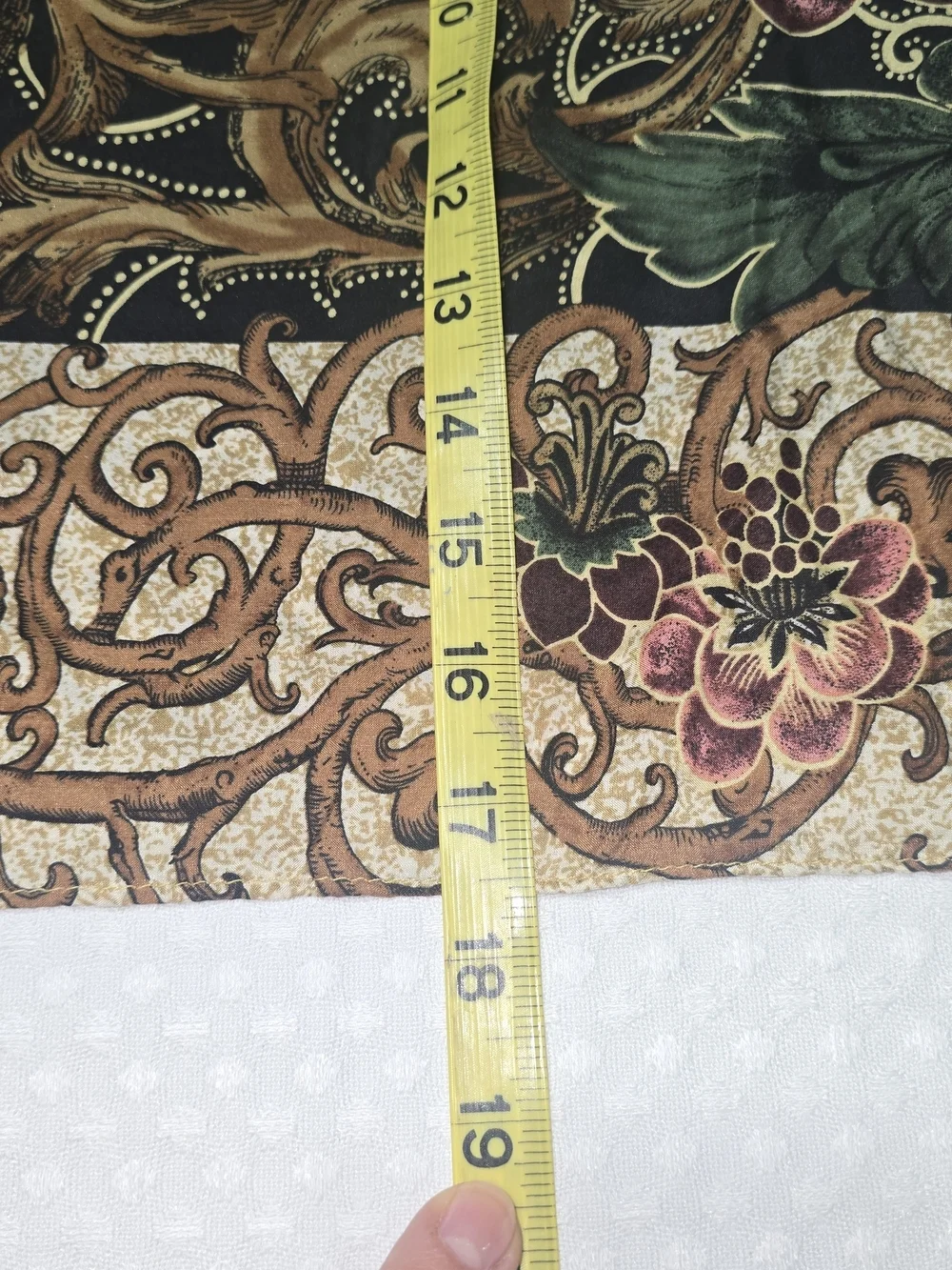 VINTAGE NEW YORK STUDIO 100% SILK SCARF OLD-WORLD TUSCAN JEWELTONES